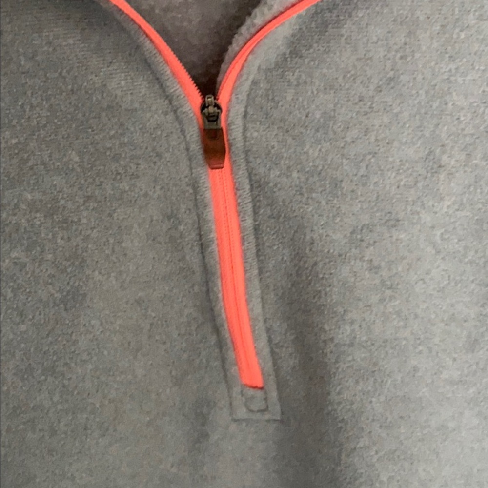Columbia Pullover (Grey and Pink) - Picture 3 of 6